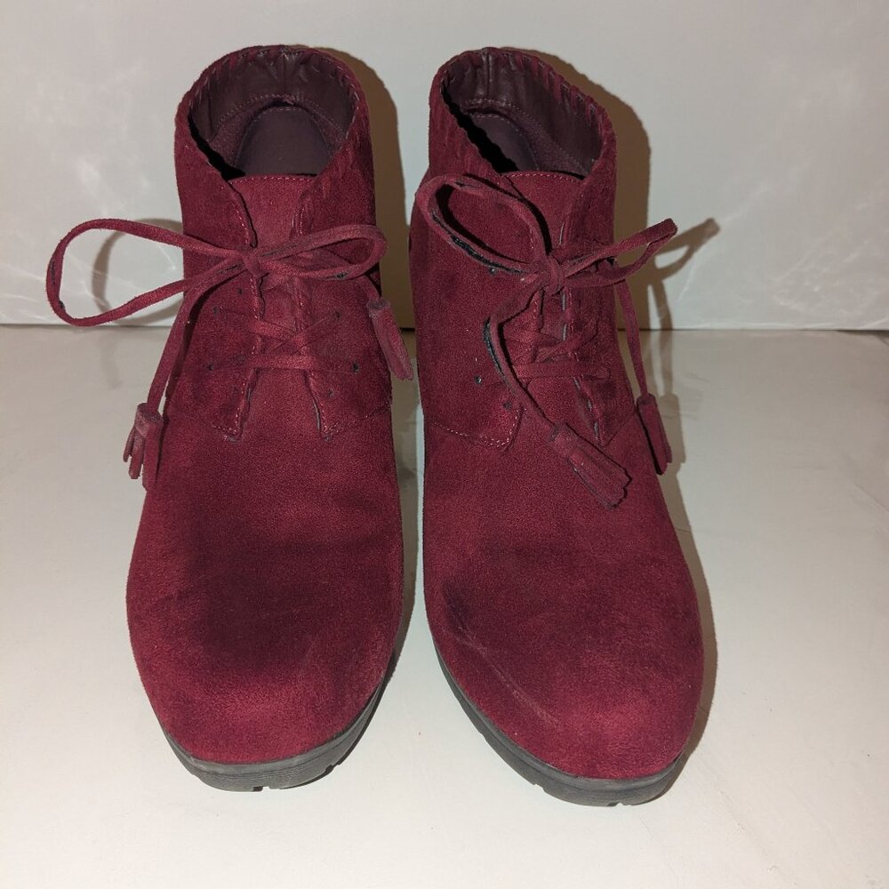 White Mountain Burgundy Suede Lace-Up Ankle Boots Size 11 Comfort Wedge